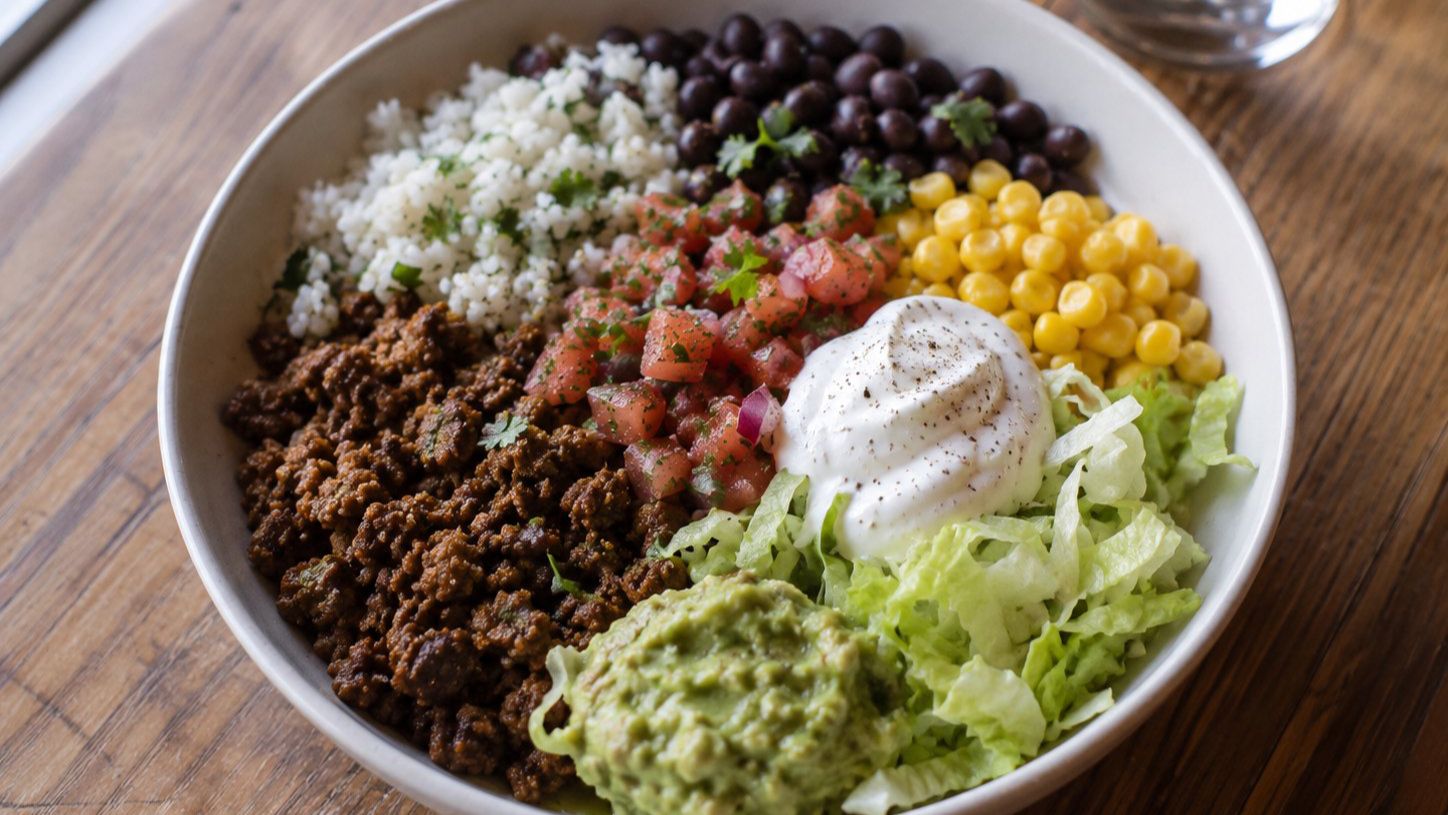 Burrito bowl med köttfärs – färdiglagat recept